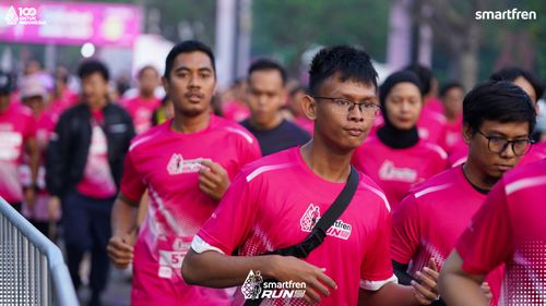 Race photo from Smartfren Run 2025 