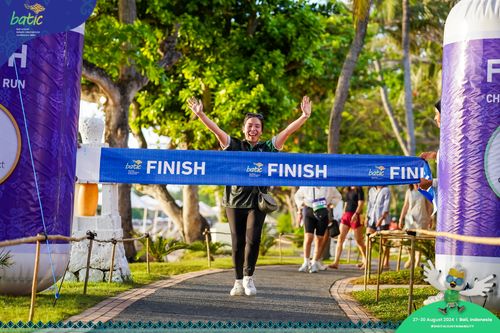 Race photo from Telin Batic 2024 Photo Search