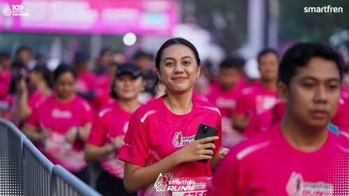 Race photo from Smartfren Run 2025 