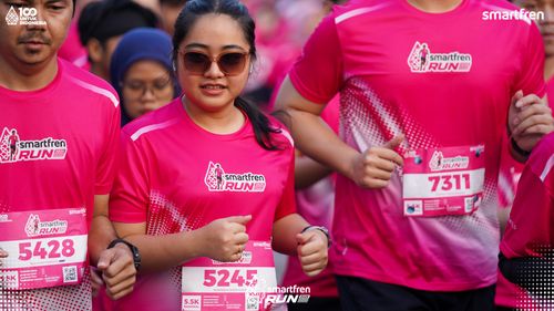 Race photo from Smartfren Run 2025 