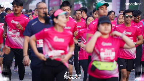 Race photo from Smartfren Run 2025 