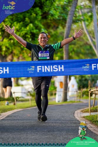 Race photo from Telin Batic 2024 Photo Search