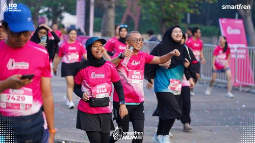 Race photo from Smartfren Run 2025 