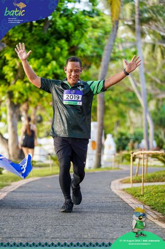 Race photo from Telin Batic 2024 Photo Search