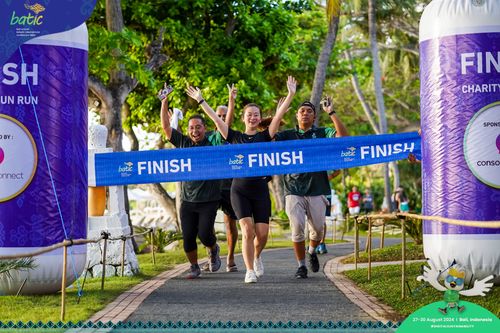 Race photo from Telin Batic 2024 Photo Search