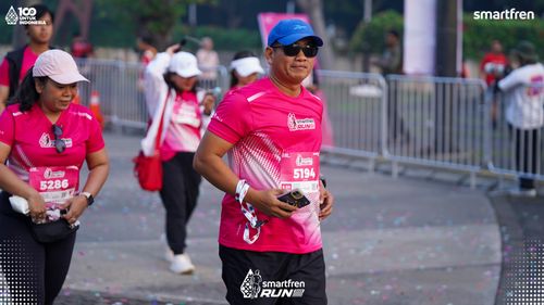 Race photo from Smartfren Run 2025 