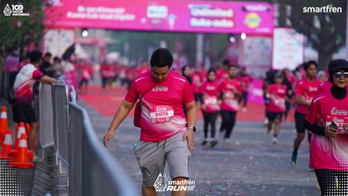 Race photo from Smartfren Run 2025 