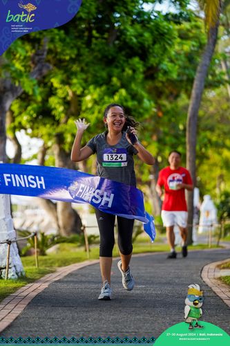 Race photo from Telin Batic 2024 Photo Search