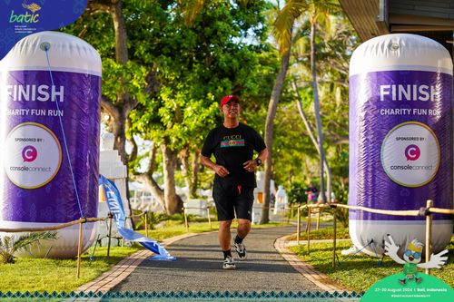 Race photo from Telin Batic 2024 Photo Search