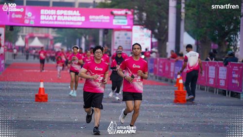 Race photo from Smartfren Run 2025 