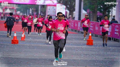 Race photo from Smartfren Run 2025 