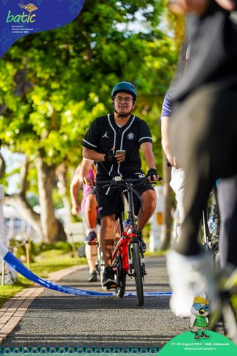 Race photo from Telin Batic 2024 Photo Search