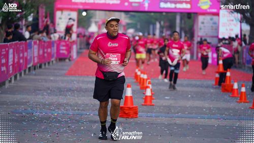 Race photo from Smartfren Run 2025 