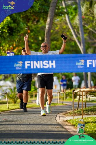 Race photo from Telin Batic 2024 Photo Search