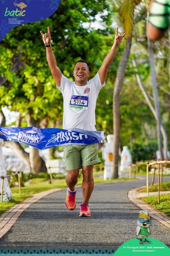 Race photo from Telin Batic 2024 Photo Search