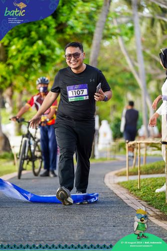 Race photo from Telin Batic 2024 Photo Search