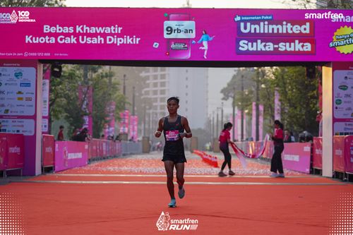 Race photo from Smartfren Run 2025 