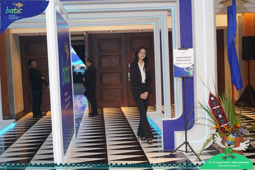 Race photo from Telin Batic 2024 Photo Search