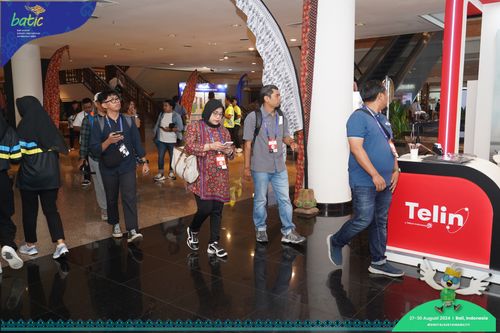 Race photo from Telin Batic 2024 Photo Search
