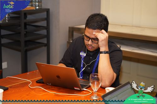 Race photo from Telin Batic 2024 Photo Search