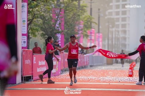 Race photo from Smartfren Run 2025 