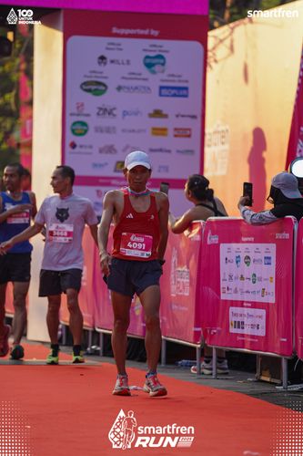 Race photo from Smartfren Run 2025 