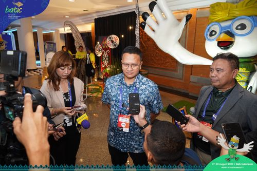Race photo from Telin Batic 2024 Photo Search