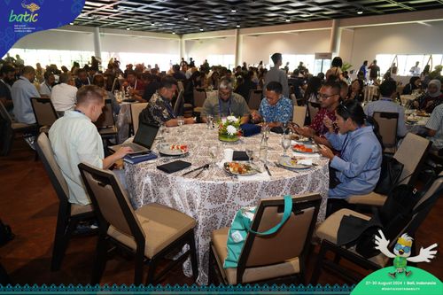 Race photo from Telin Batic 2024 Photo Search