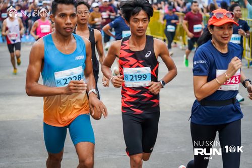 Race photo from Nu Skin Run 10K