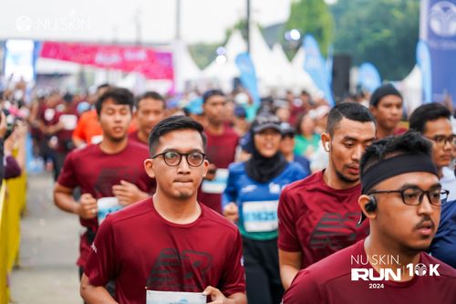 Race photo from Nu Skin Run 10K
