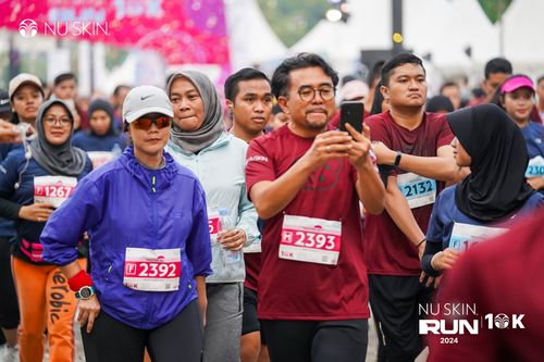 Race photo from Nu Skin Run 10K