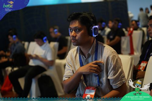 Race photo from Telin Batic 2024 Photo Search