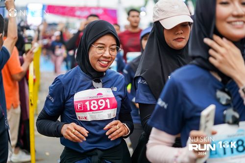 Race photo from Nu Skin Run 10K
