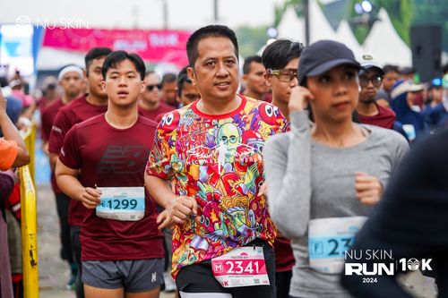 Race photo from Nu Skin Run 10K