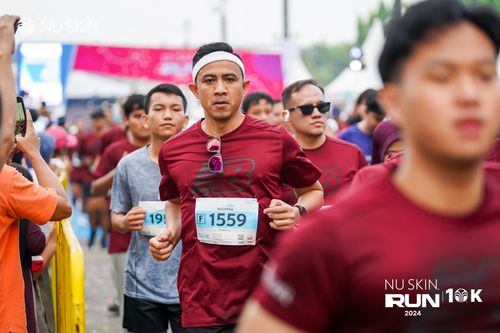 Race photo from Nu Skin Run 10K