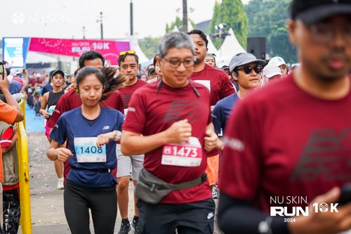 Race photo from Nu Skin Run 10K
