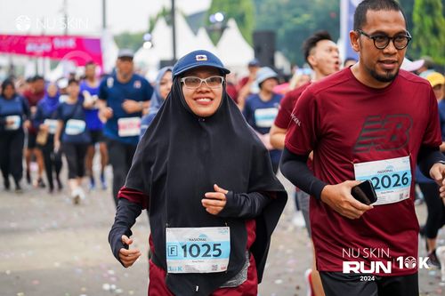 Race photo from Nu Skin Run 10K
