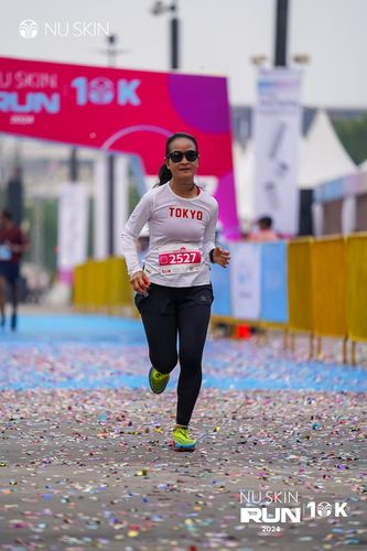 Race photo from Nu Skin Run 10K