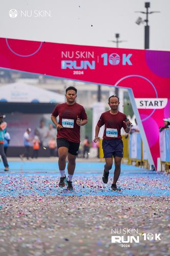 Race photo from Nu Skin Run 10K
