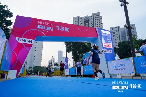 Race photo from Nu Skin Run 10K
