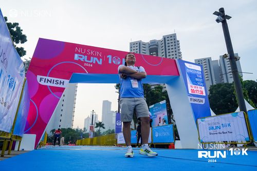 Race photo from Nu Skin Run 10K