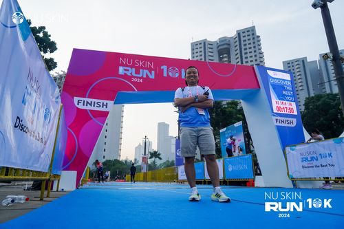 Race photo from Nu Skin Run 10K