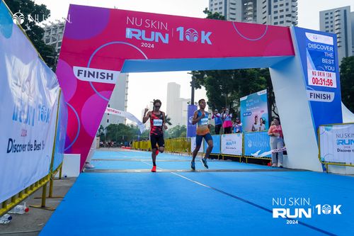 Race photo from Nu Skin Run 10K