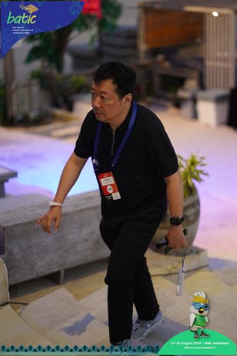 Race photo from Telin Batic 2024 Photo Search