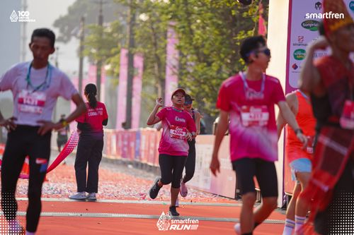 Race photo from Smartfren Run 2025 