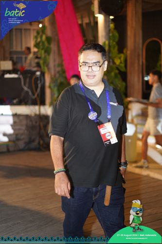 Race photo from Telin Batic 2024 Photo Search