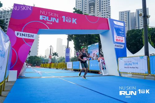Race photo from Nu Skin Run 10K