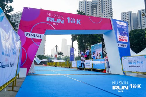 Race photo from Nu Skin Run 10K