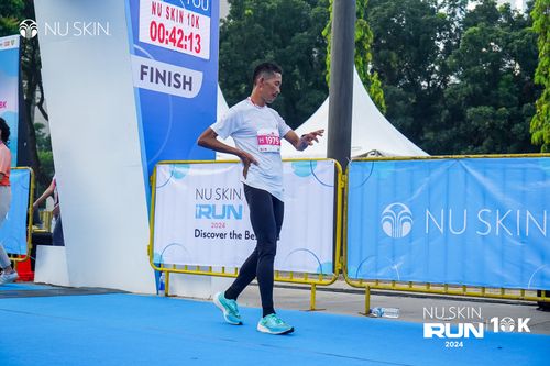Race photo from Nu Skin Run 10K