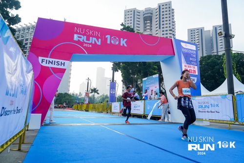 Race photo from Nu Skin Run 10K
